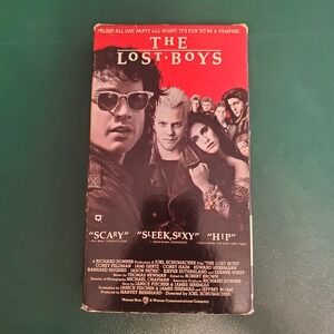 The Lost Boys VHS 1987 Warner Home Video Horror Vampire Kiefer Sutherland
